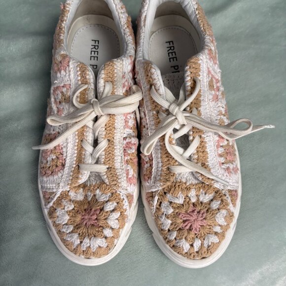 FREE PEOPLE - Catch Me If You Can - Embroidered Wedge Sneakers - size EU 39 - Picture 2 of 11